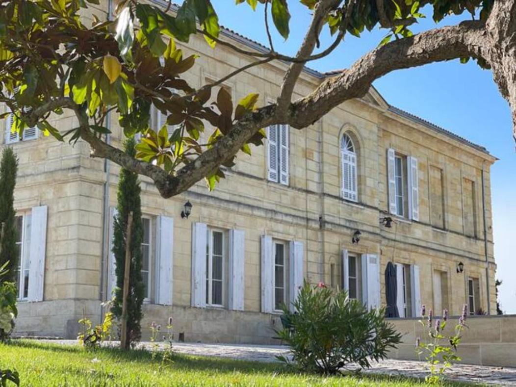 Chateau Erigoye Beychac-et-Caillau Екстериор снимка